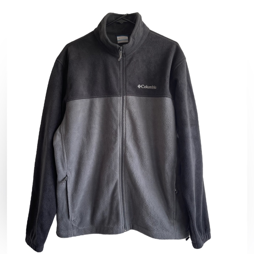 Columbia Black and Dark Gray Full Zip Fleece Jacket Size Large.